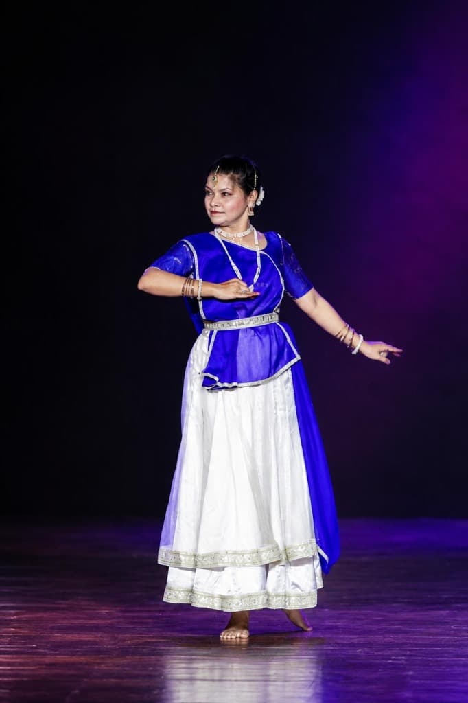 Smt. Amruta Pawan Todankar